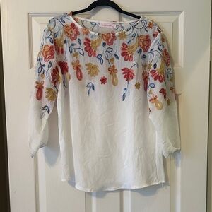 Ana & Rose Embroidered Floral White Top